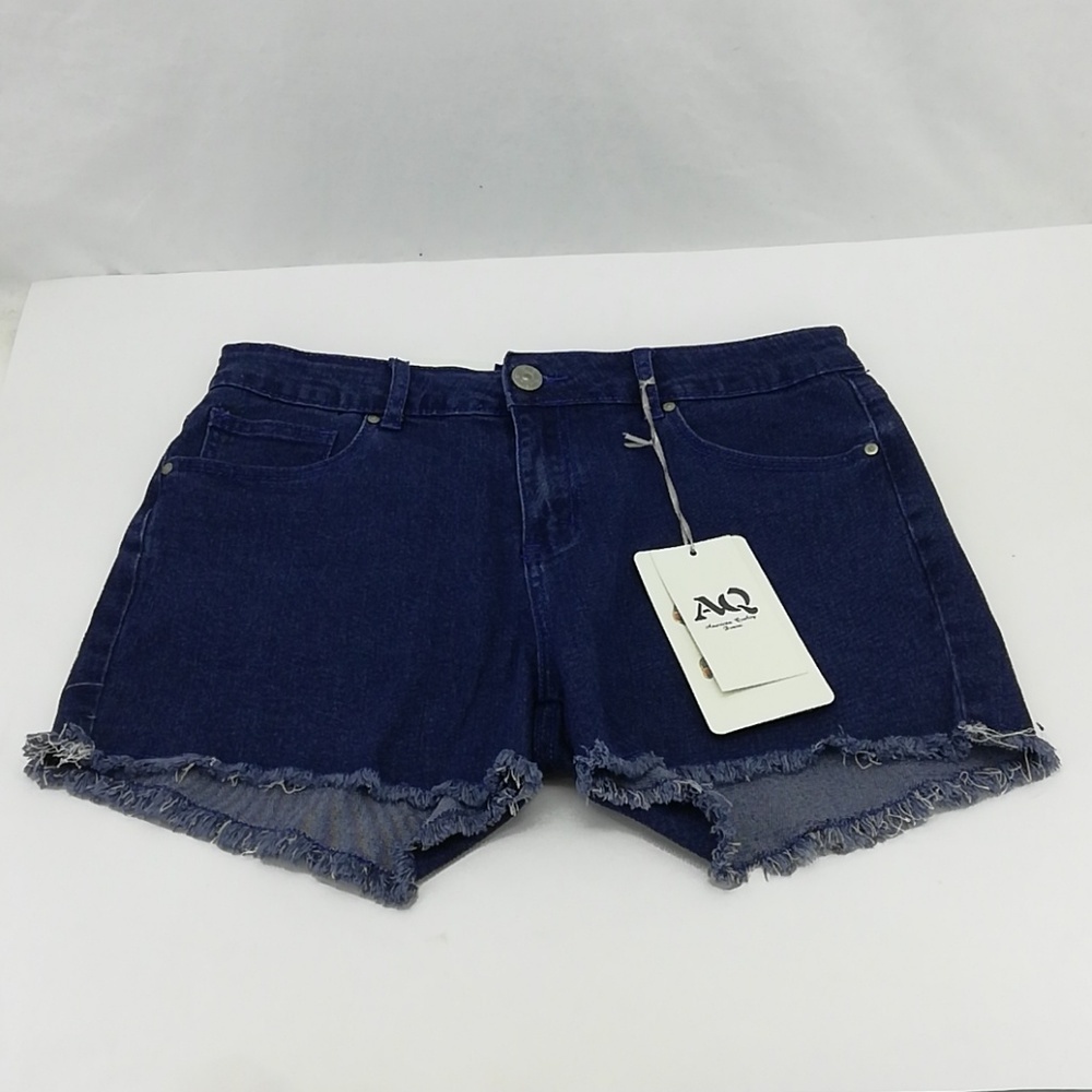 American Quality Women's Blue Frayed Hem Denim Shape Up Shorts Size 20